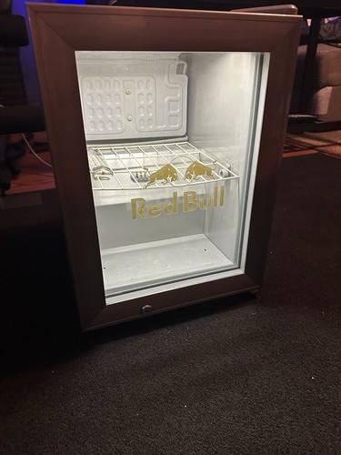 Red bull mini - bull, fridge